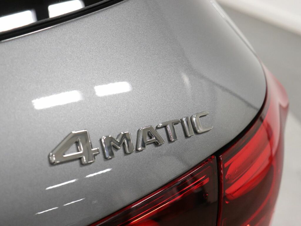 Mercedes-Benz GLA Class Amg Line Silver #30