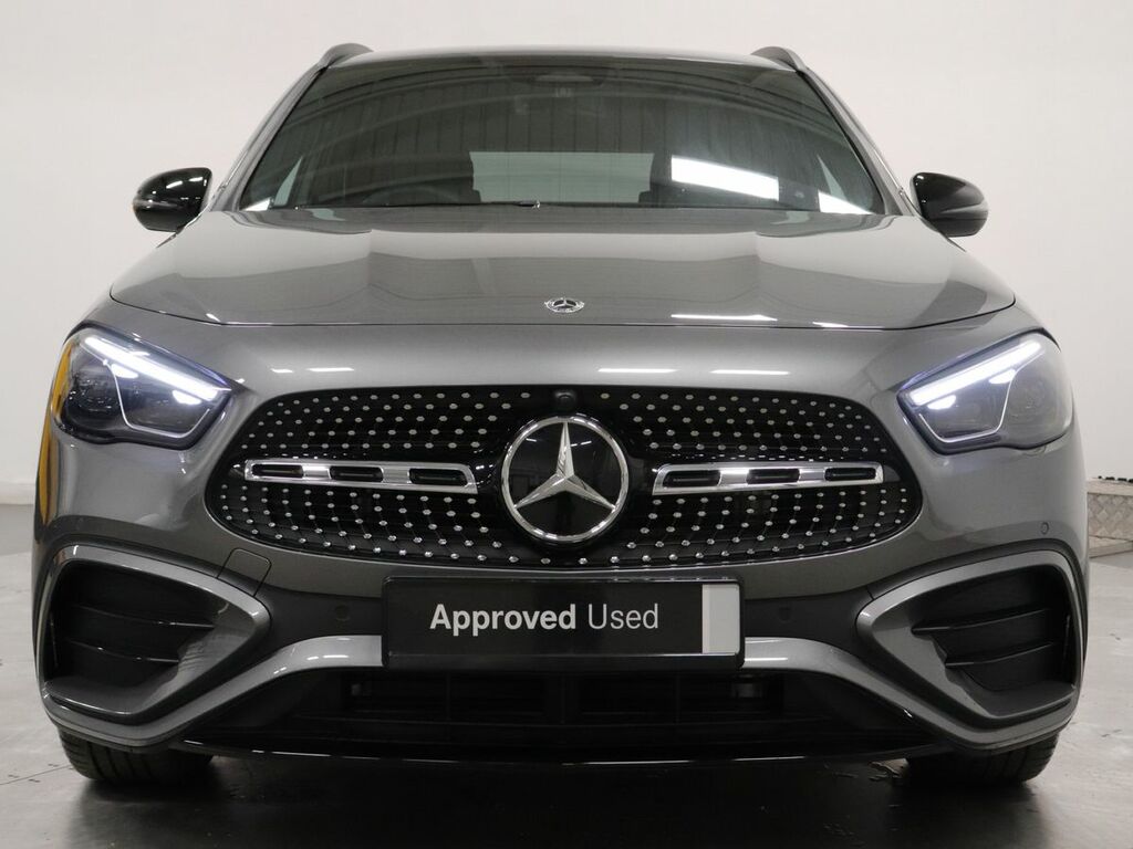 Mercedes-Benz GLA Class Amg Line Silver #27
