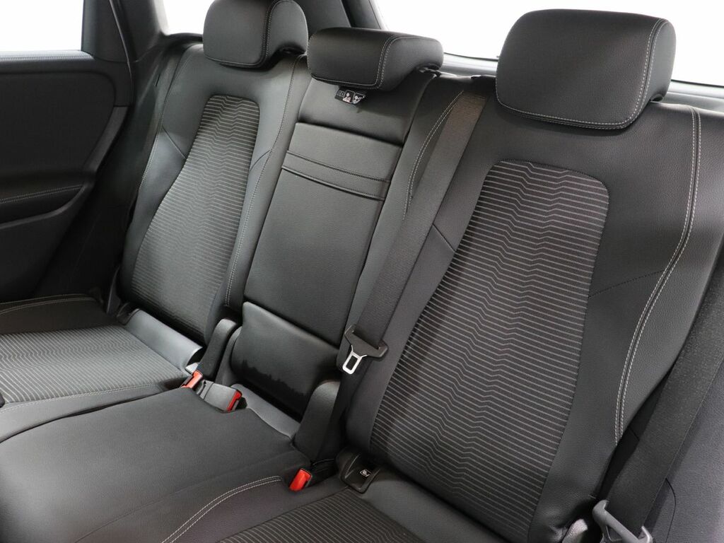 Mercedes-Benz B Class Mpv Silver #32