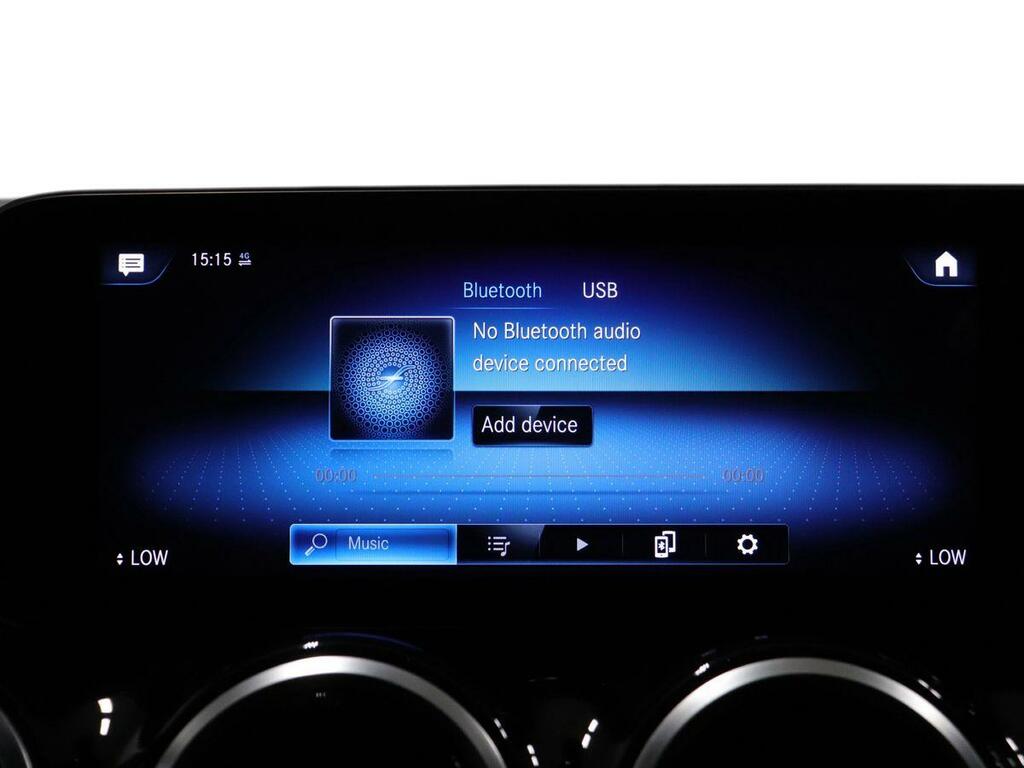 Mercedes-Benz B Class Mpv Silver #17
