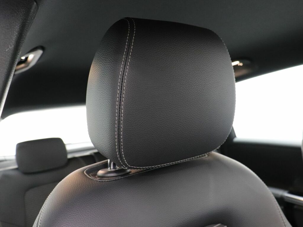 Mercedes-Benz B Class Mpv Silver #15