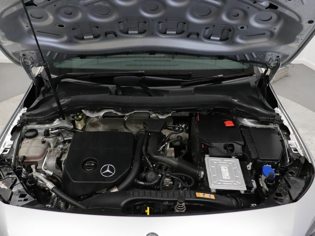 Mercedes-Benz B Class Mpv Silver #26
