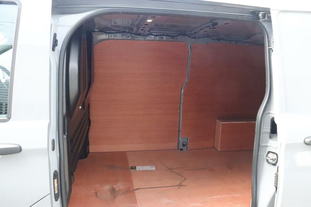 Volkswagen E-Transporter T32 Panel Van Commerce Pro Swb 218 Ps 65 Kwh Elect #14