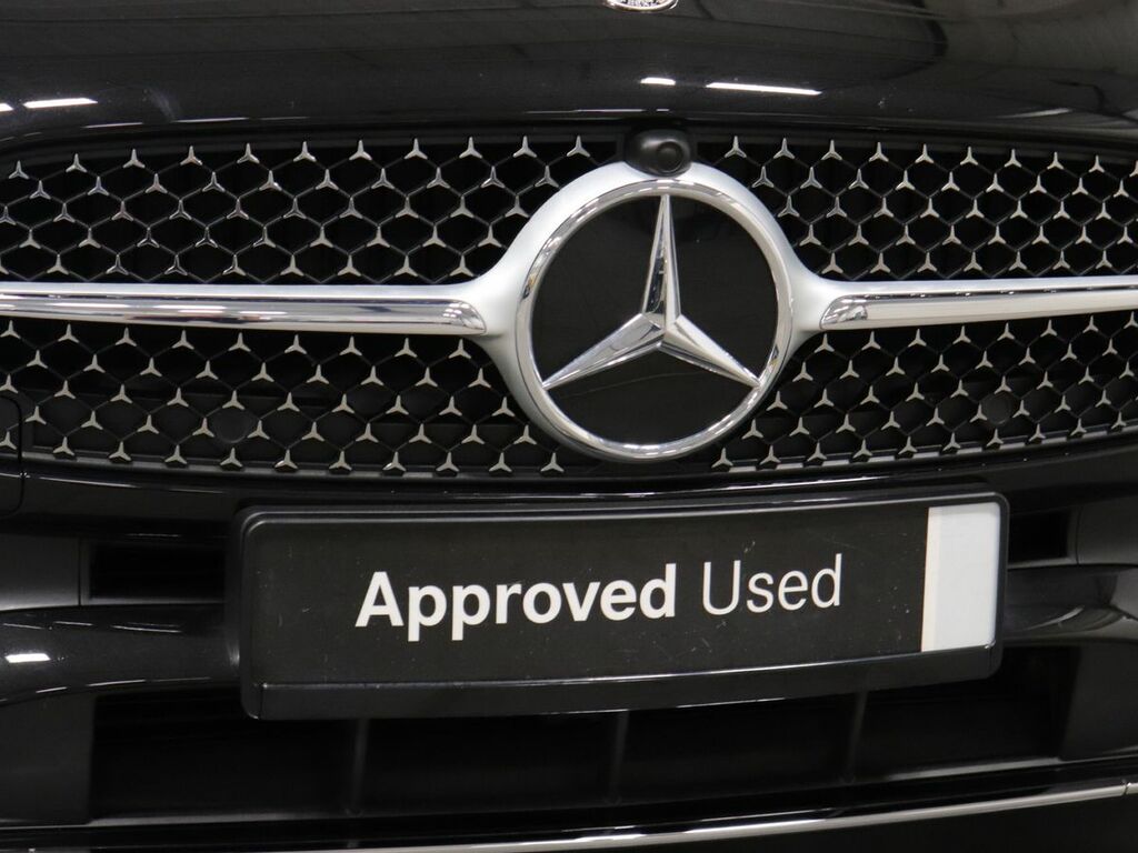 Mercedes-Benz C Class Amg Line Black #33