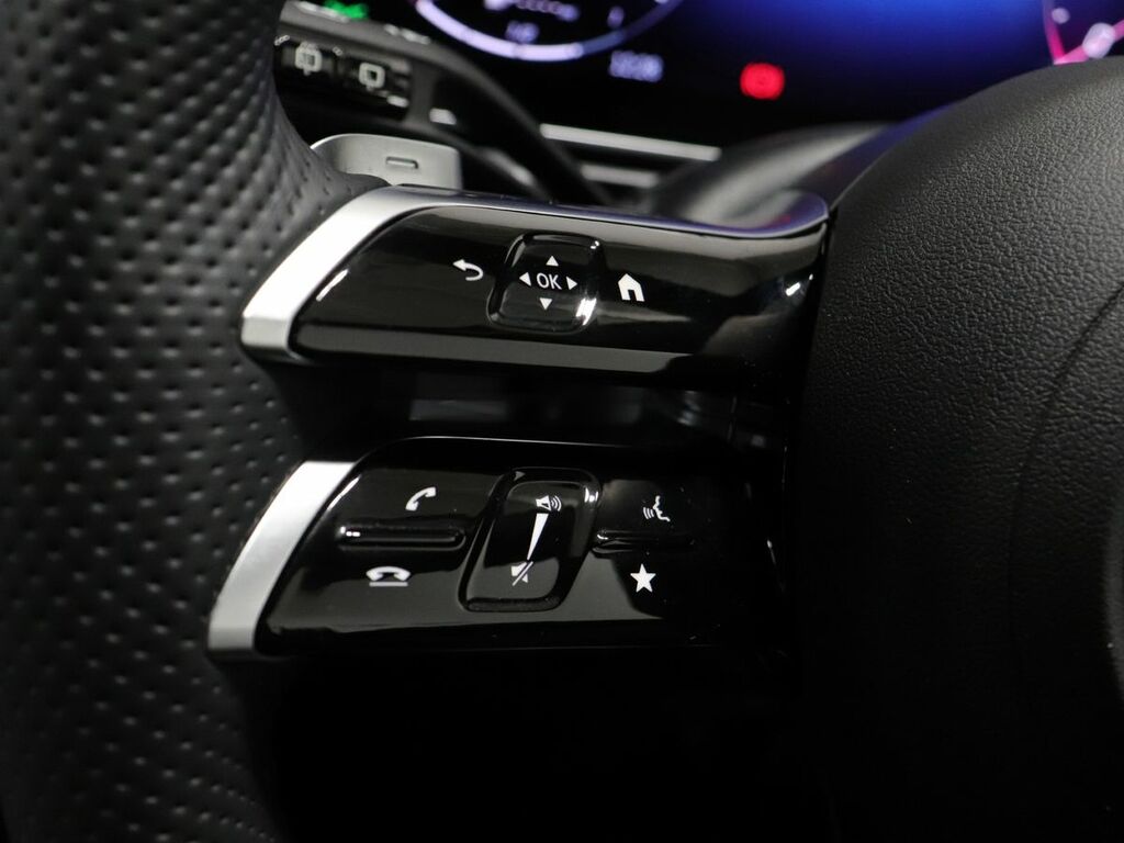 Mercedes-Benz C Class Amg Line Black #38