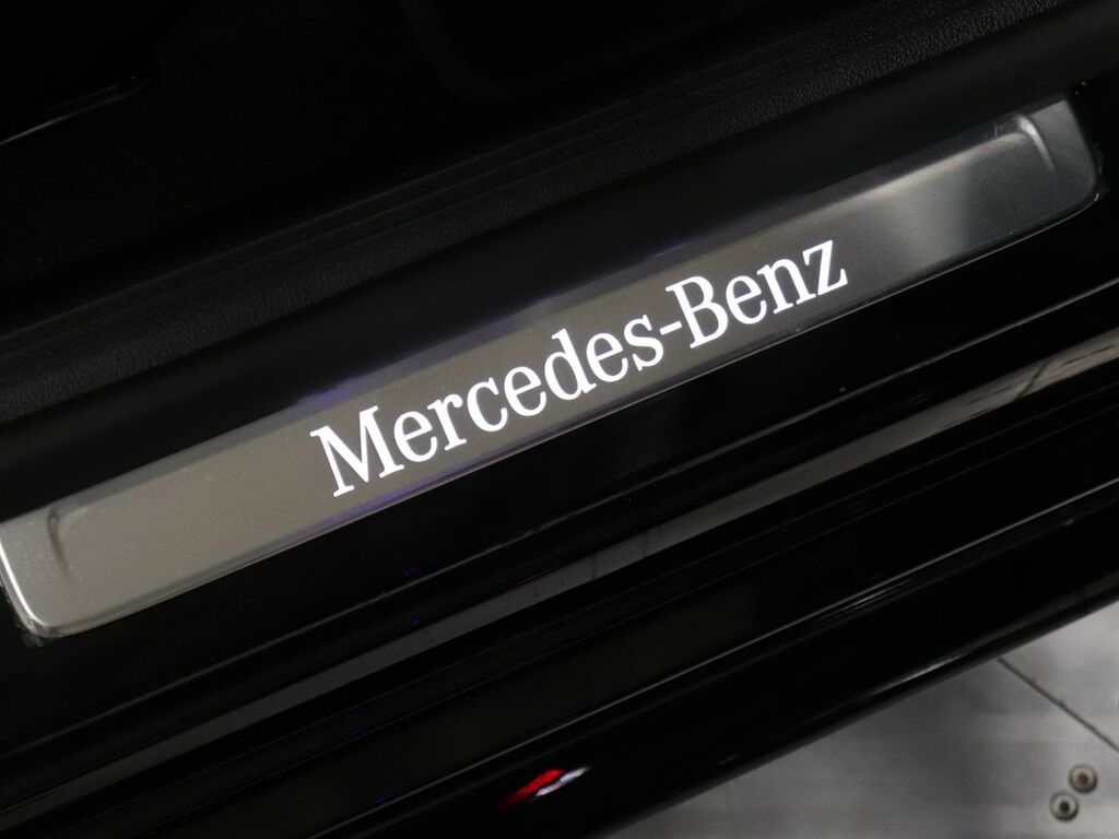 Mercedes-Benz C Class Amg Line Black #34