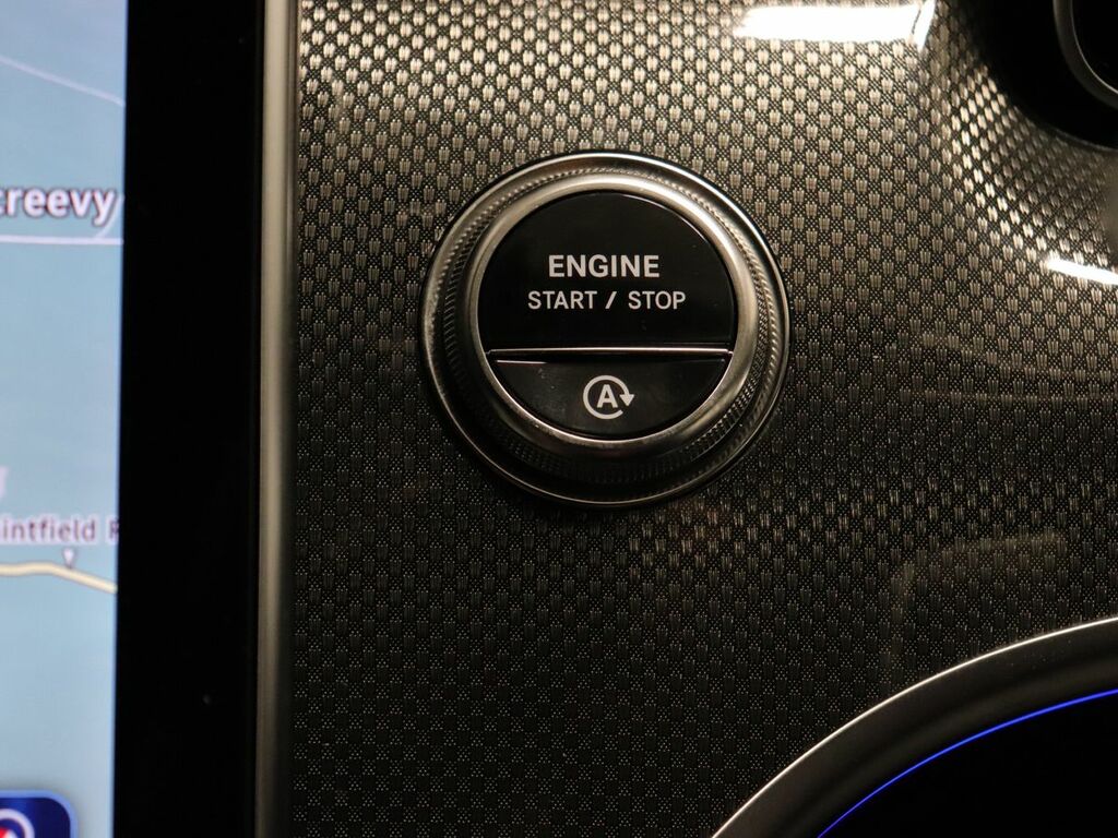 Mercedes-Benz C Class Amg Line Black #40