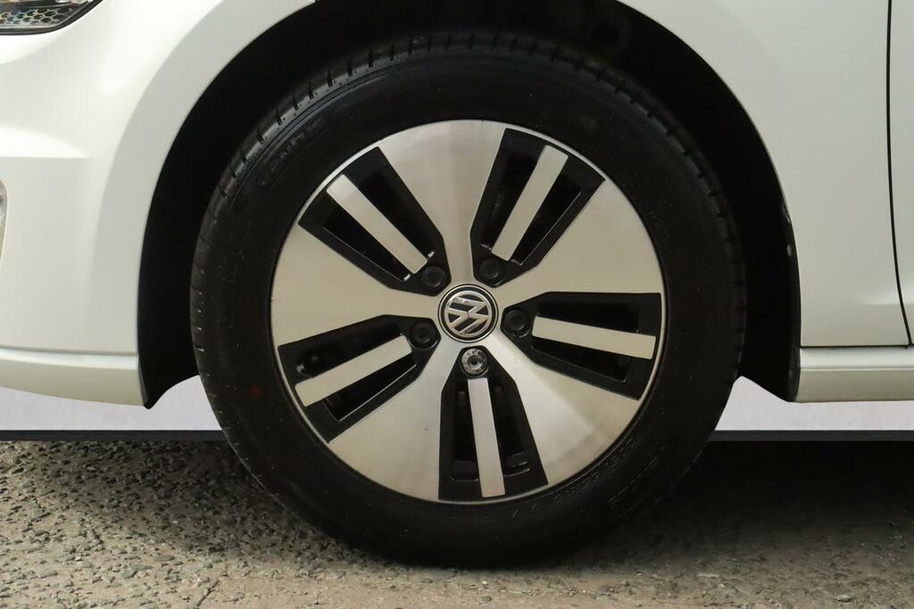 Volkswagen e-Golf 1.4 Tsi 13Kwh Gte Hatchback Pet... Black #5