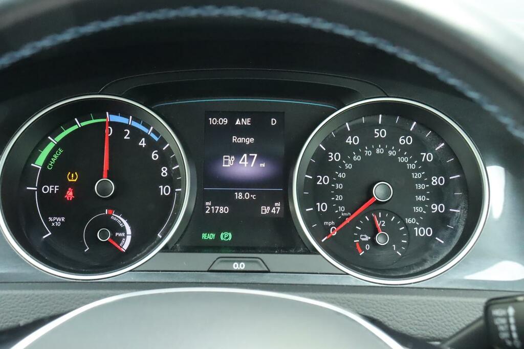 Volkswagen e-Golf 1.4 Tsi 13Kwh Gte Hatchback Pet... Black #8