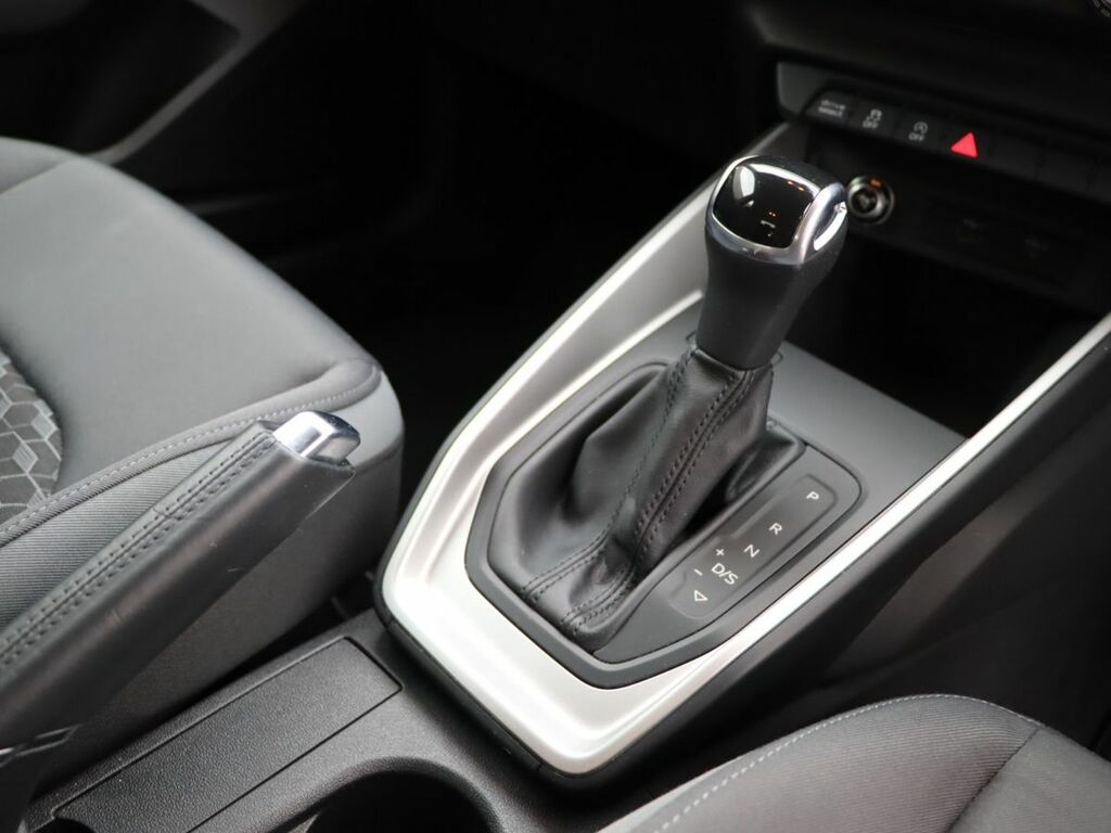 Audi A1 Audi 25 Tfsi Sport Grey #15