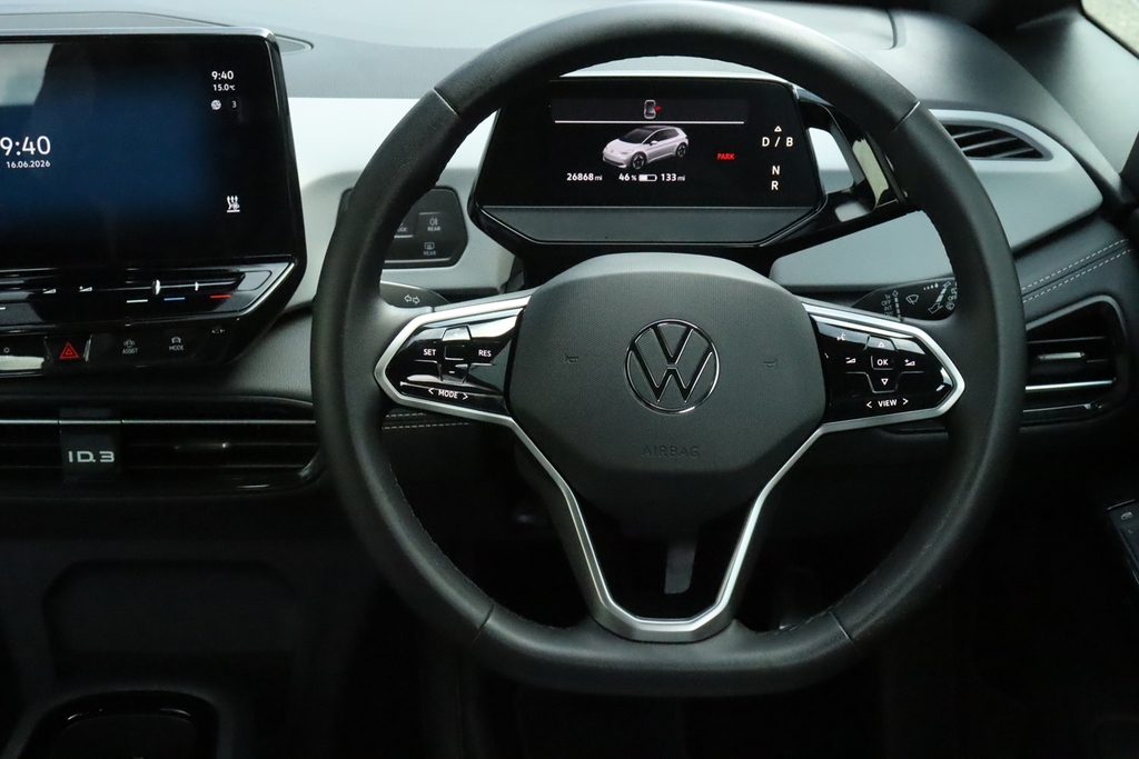 Volkswagen ID.3 Pro 58Kwh Match #36