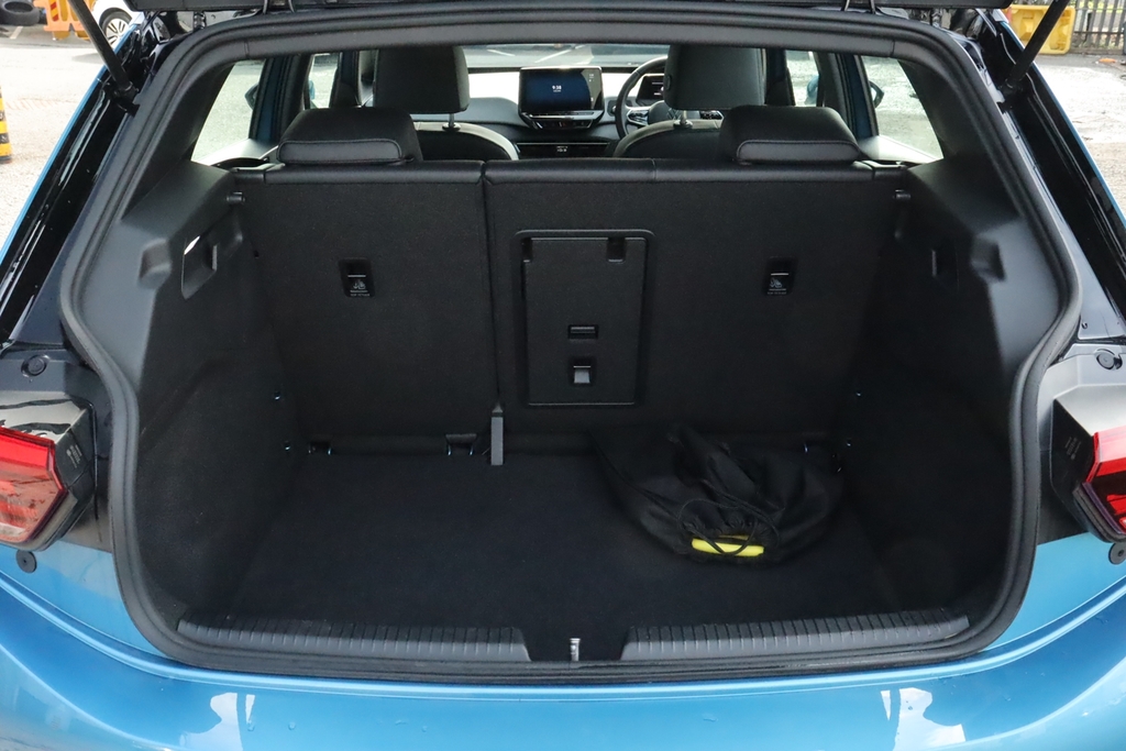 Volkswagen ID.3 Pro 58Kwh Match #10
