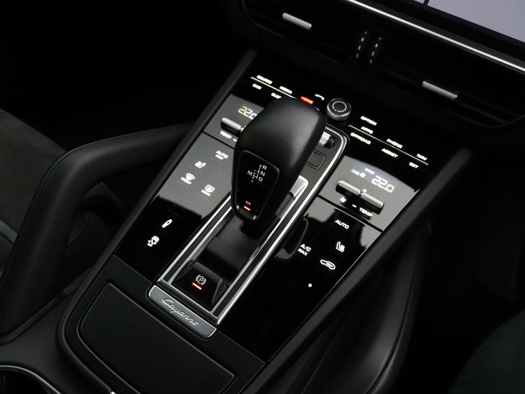 Porsche Cayenne Turbo S E-hybrid 4.0 V8 Tiptronic S  #33
