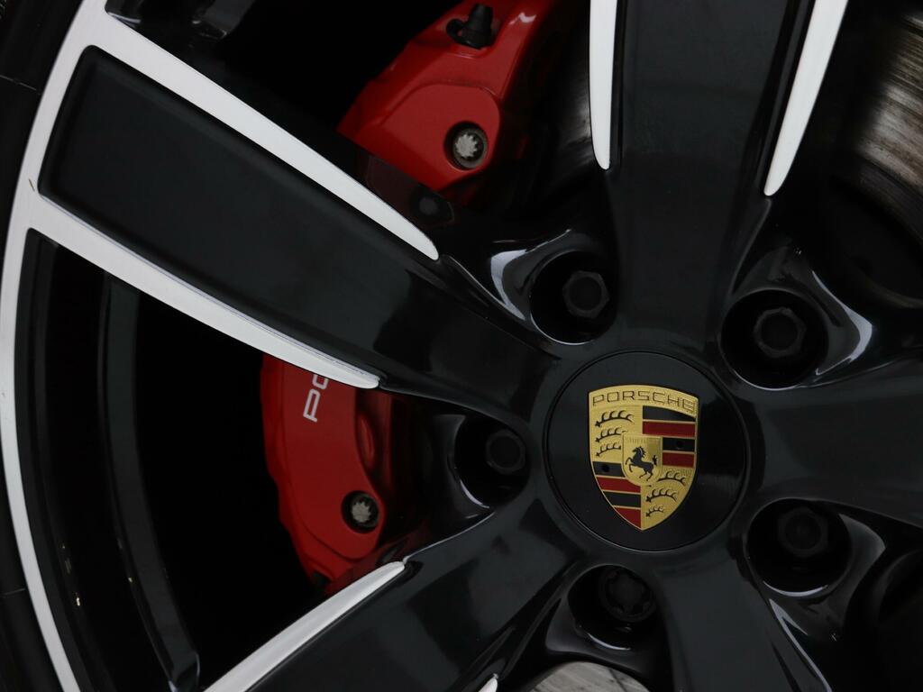 Porsche Cayenne Turbo S E-hybrid 4.0 V8 Tiptronic S  #36