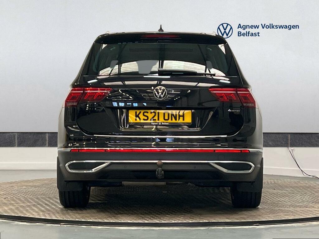 Volkswagen Tiguan Life Black #12
