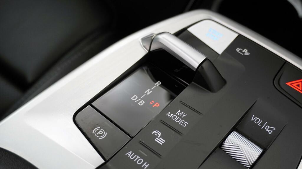 BMW iX1 Ix1 Edrive20 Sport Red #29