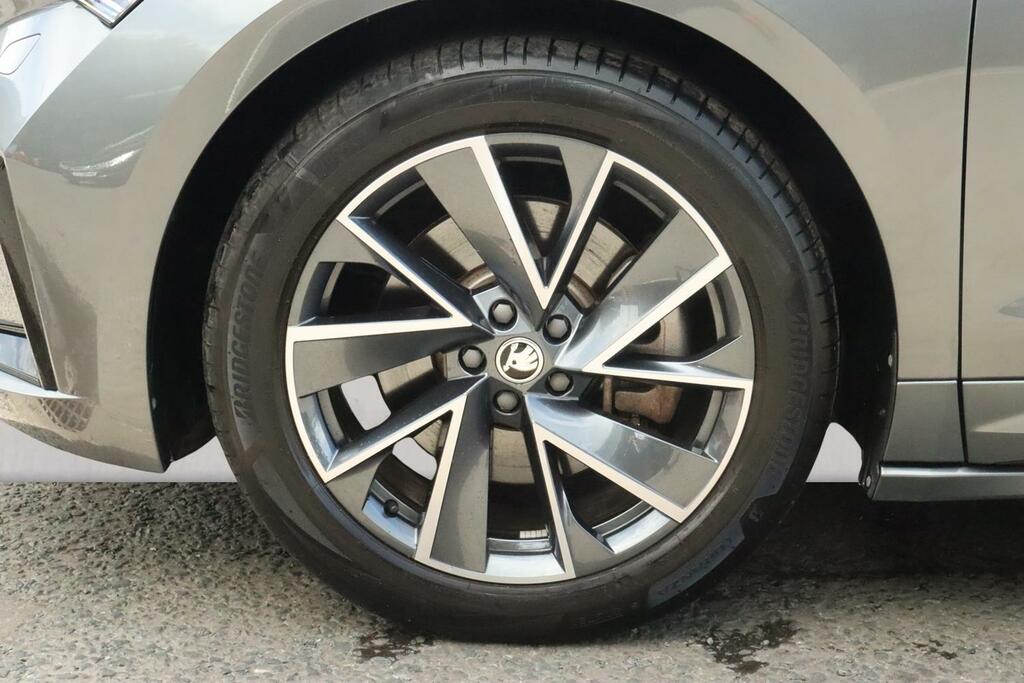 Skoda ENYAQ Edition Blue #5