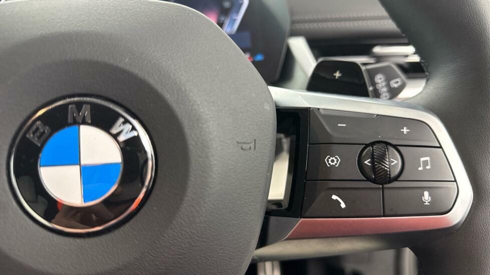 BMW X1 Xdrive 23I Mht Xline Step 2026 Red #18