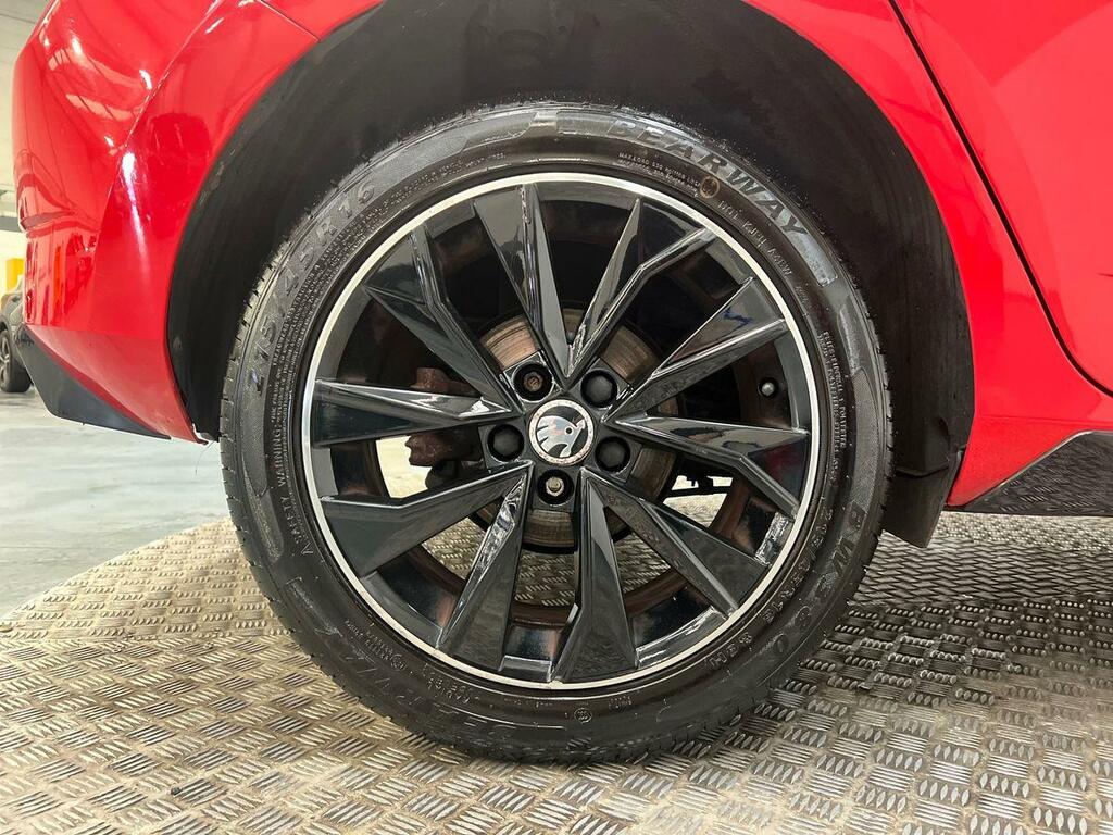 Skoda Fabia 2017 1.0 Tsi Colour Edition Hatchback M Black #23