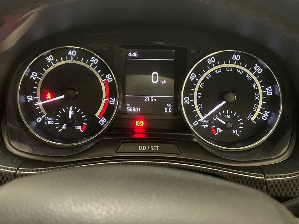 Skoda Fabia 2017 1.0 Tsi Colour Edition Hatchback M Black #9