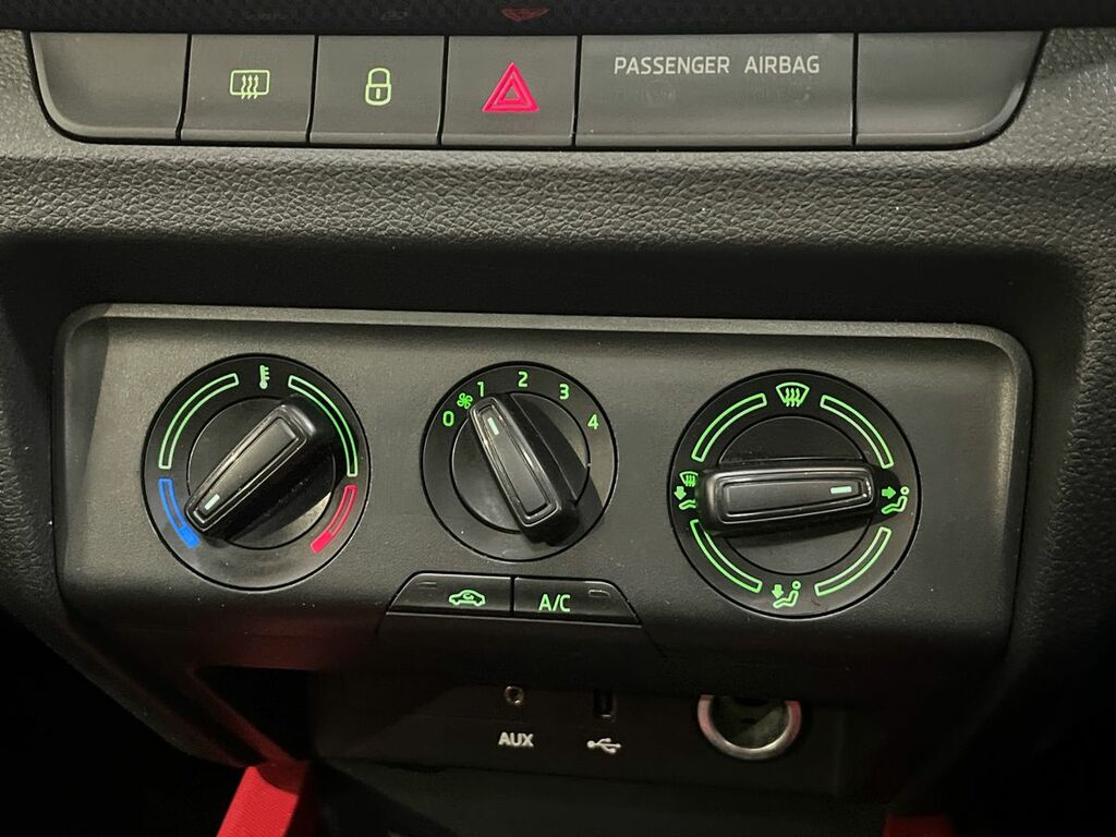 Skoda Fabia 2017 1.0 Tsi Colour Edition Hatchback M Black #27