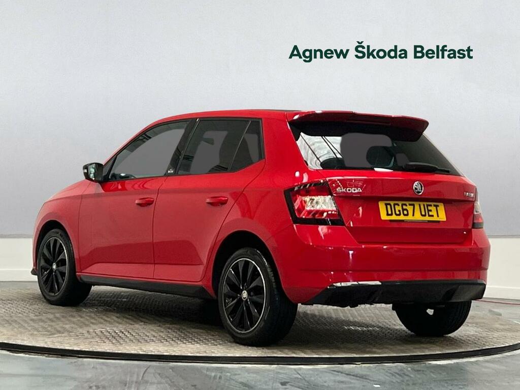 Skoda Fabia 2017 1.0 Tsi Colour Edition Hatchback M Black #3