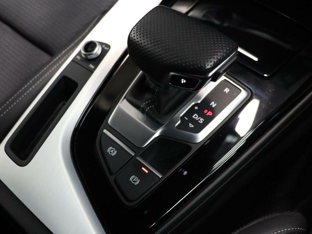 Audi A5 2.0 Tfsi 40 Black Edition Coupe S Troni Black #50