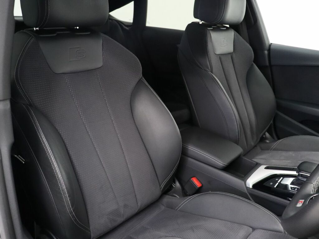 Audi A5 2.0 Tfsi 40 Black Edition Coupe S Troni Black #28