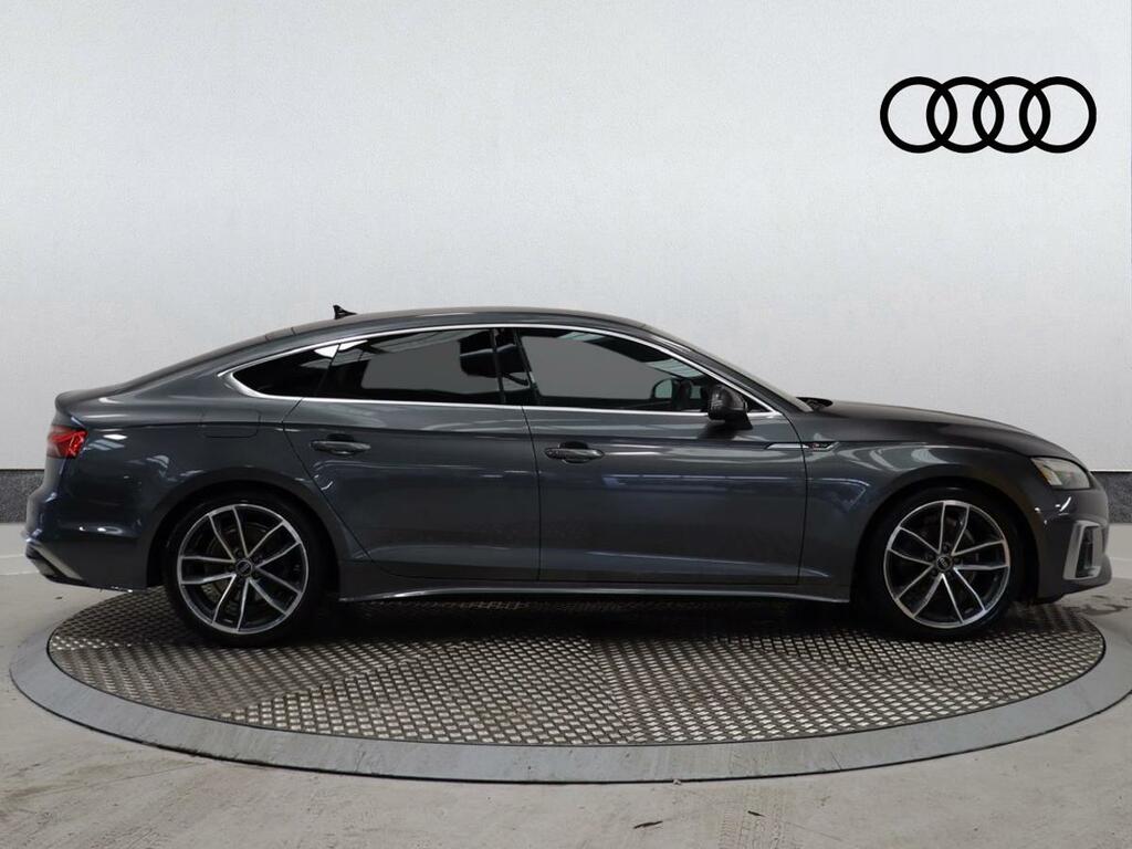 Audi A5 2.0 Tfsi 40 Black Edition Coupe S Troni Black #4