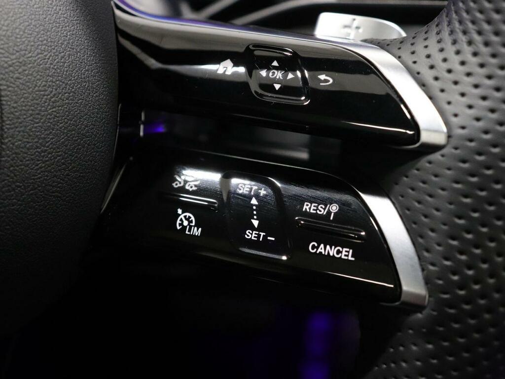 Mercedes-Benz GLC Class 43 4Matic Premium Plus Mct White #42