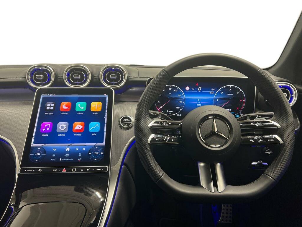 Mercedes-Benz GLC Class 43 4Matic Premium Plus Mct White #5