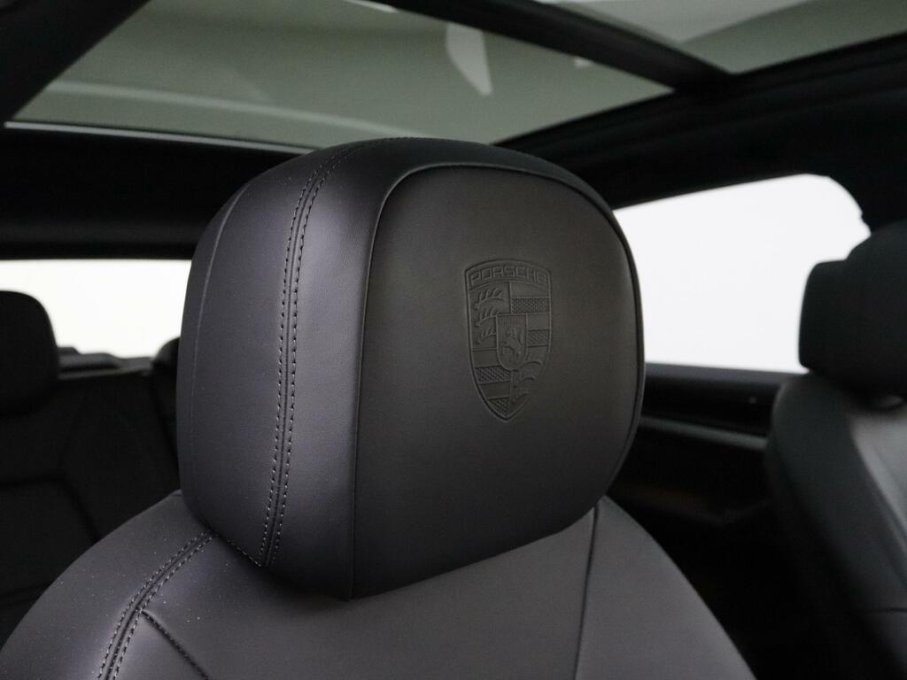 Porsche Cayenne V6 Platinum Edition  #15
