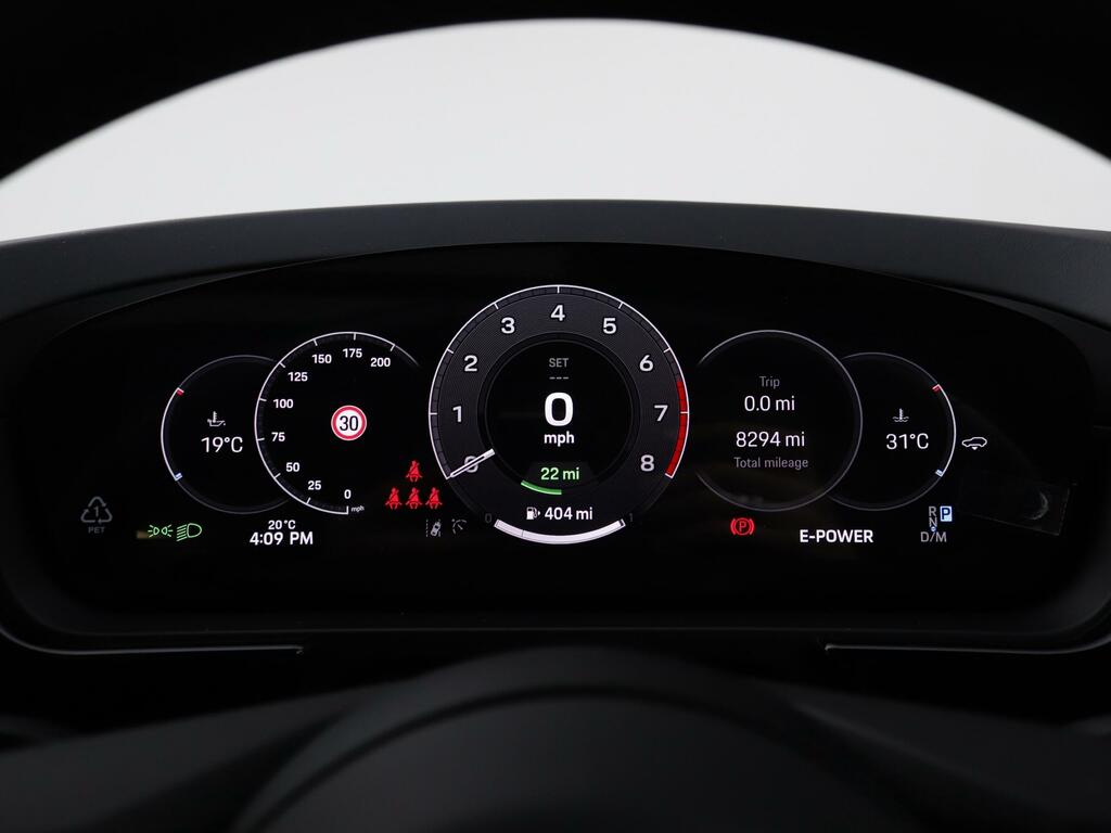 Porsche Cayenne V6 Platinum Edition  #16