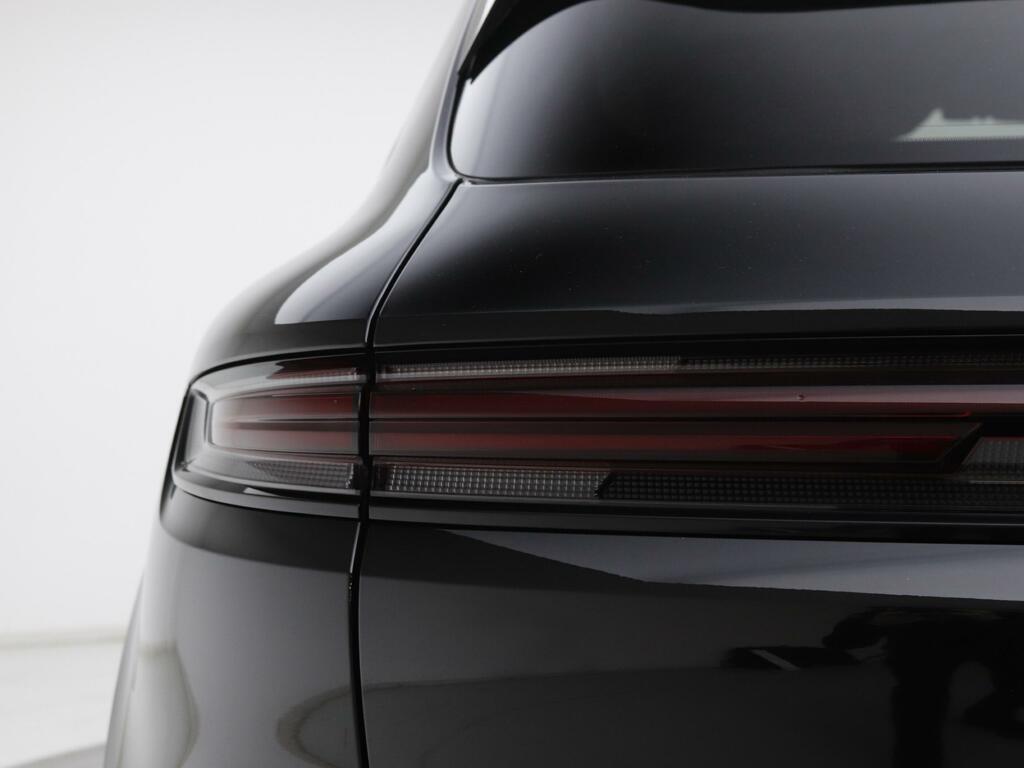 Porsche Cayenne V6 Platinum Edition  #20