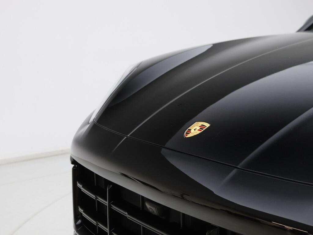 Porsche Cayenne V6 Platinum Edition  #22