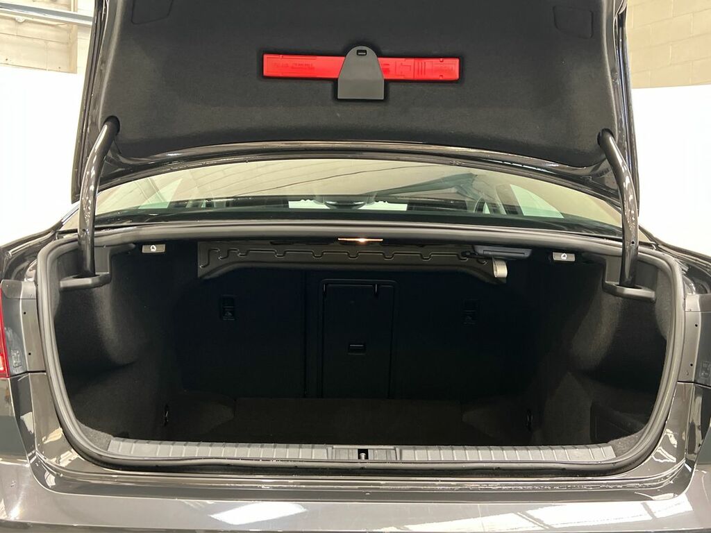 Volkswagen Passat Tsi Evo Sel Estate Grey #10