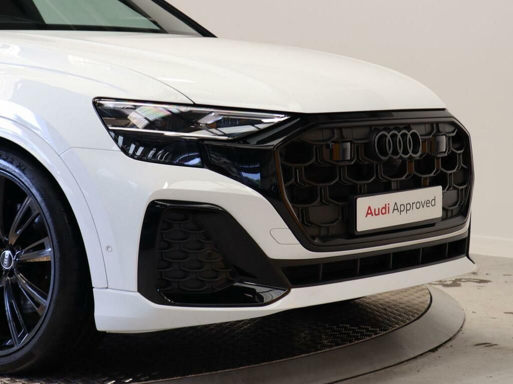 Audi Q8 55 Tfsi Quattro Vorsprung Tiptronic Black #16