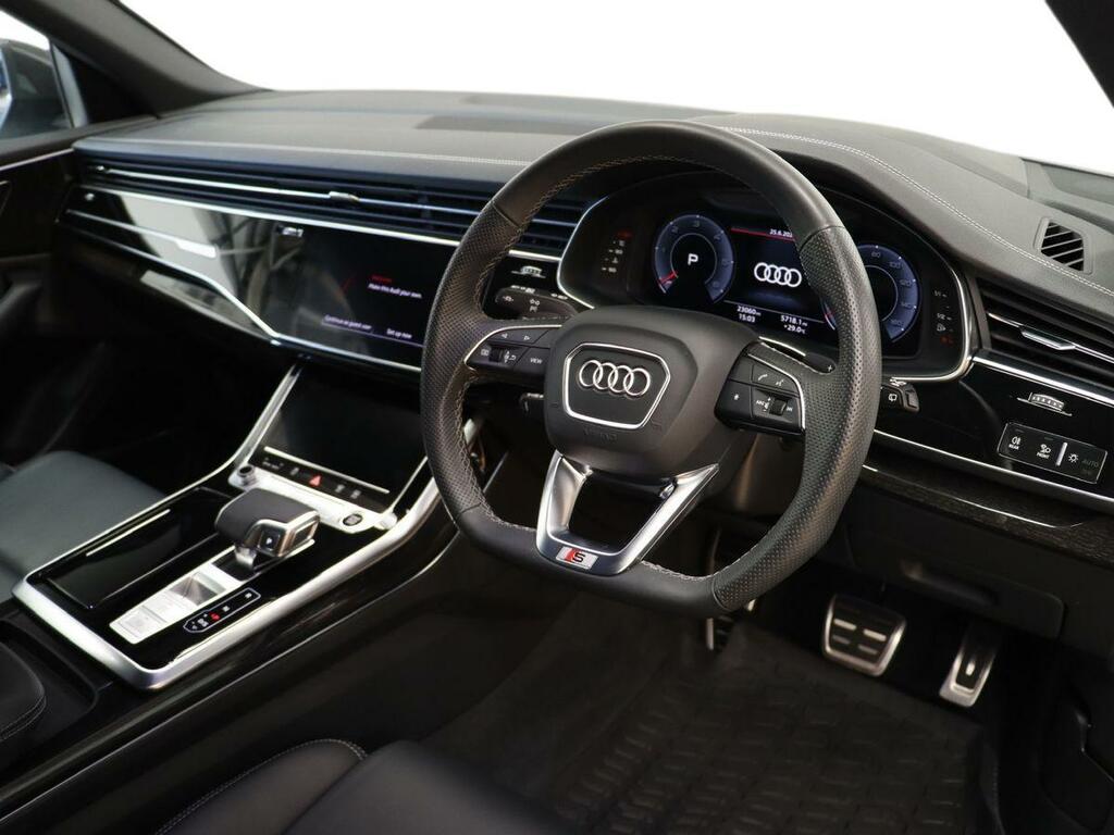Audi Q8 55 Tfsi Quattro Vorsprung Tiptronic Black #6