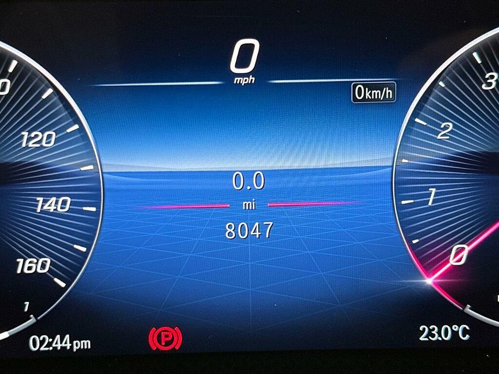 Mercedes-Benz CLA Class 1.3 Cla200h Mhev Amg Line Premium Plus Coupe Grey #4