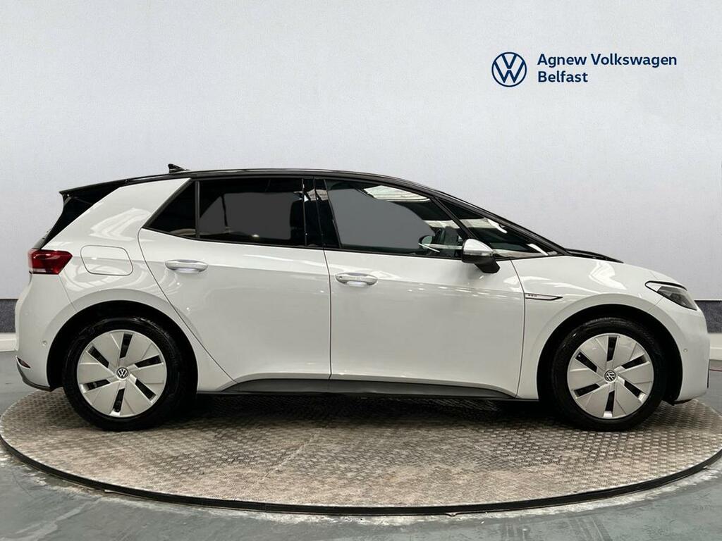 Volkswagen ID.3 150Kw Life Pro Performance 58Kwh Black #4
