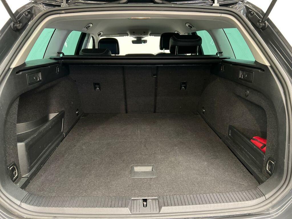 Volkswagen Passat 1.5 Tsi Evo Sel Euro 6 Ss Silver #10