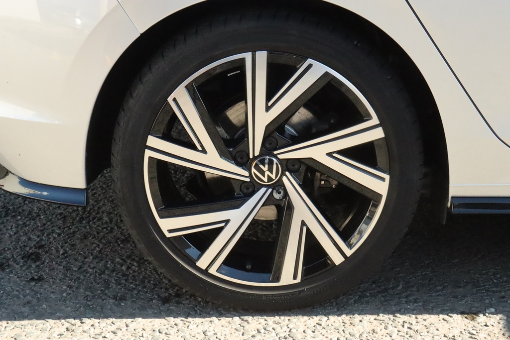 Volkswagen Golf 2.0 Tsi Gti Dsg 245 Ps White #26