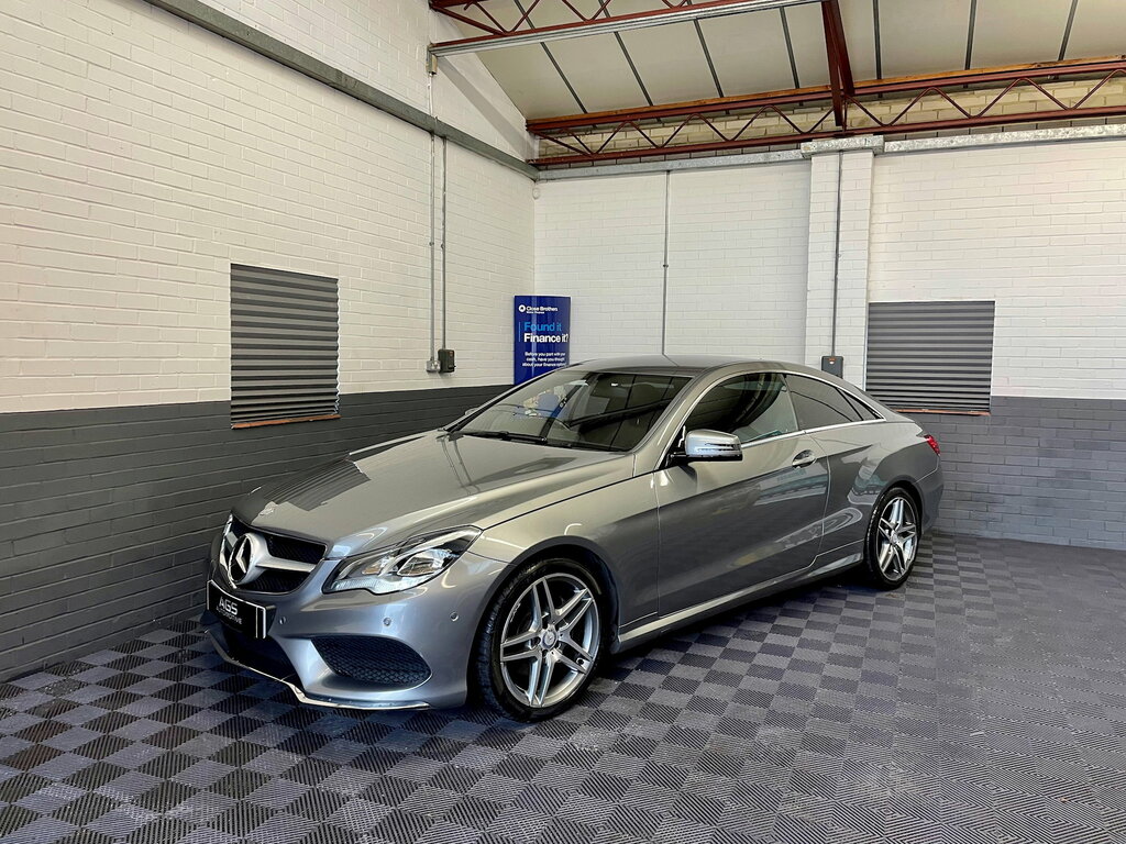 Mercedes-Benz E Class 2.1 E220 Cdi Amg Sport Coupe G-tronic GX64ZWJ Silver #4