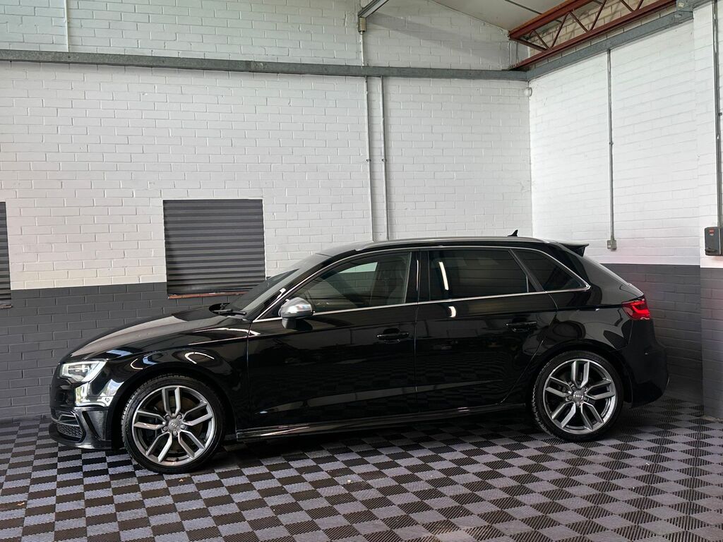Audi S3 2.0 Tfsi Sportback S Tronic Quattro Eur RO64VUY Black #4