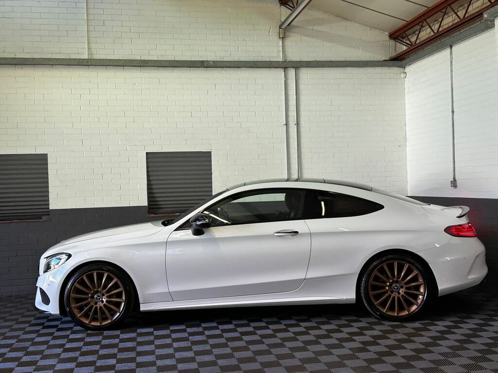 Mercedes-Benz C Class 2.1 C220d Amg Line Premium Coupe G-tr LY66SWF White #5