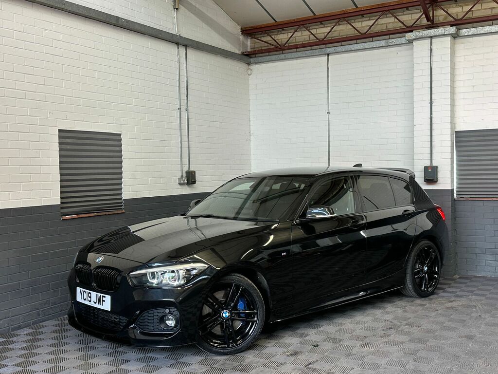 BMW 1 Series 1.5 118I Gpf M Sport Shadow Edition Hatchback YC19JWF Black #3
