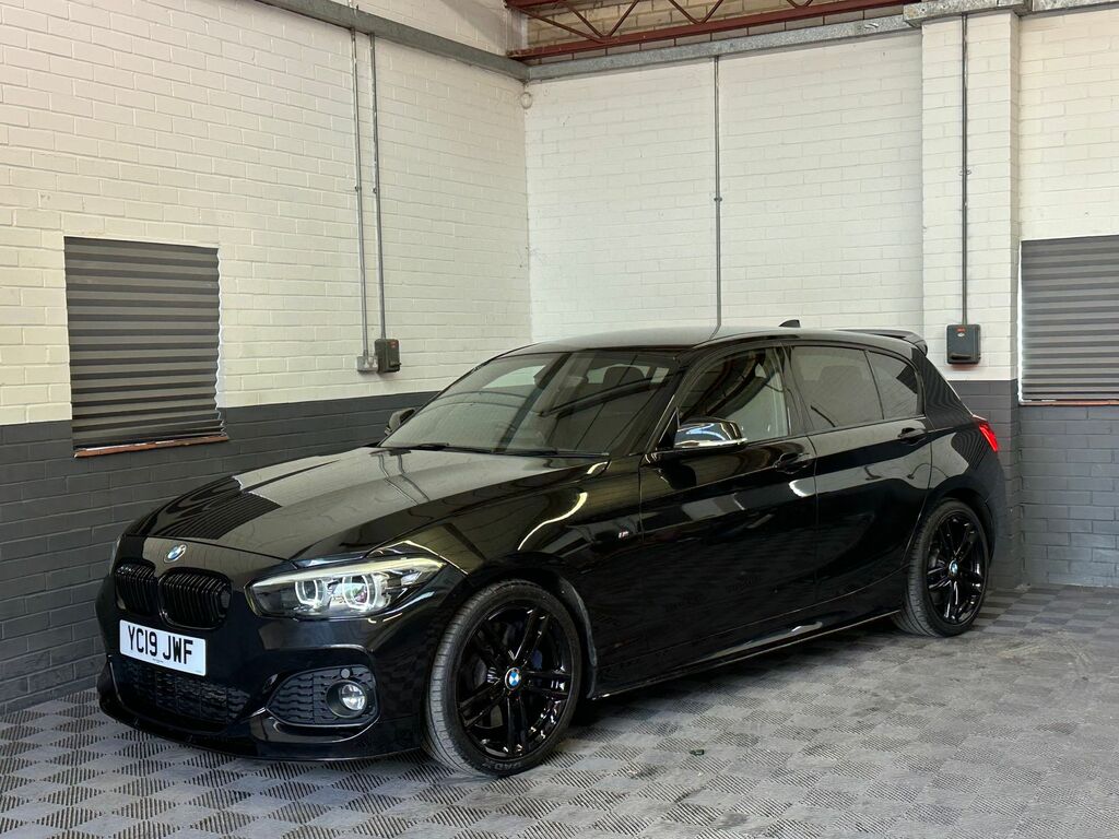 BMW 1 Series 1.5 118I Gpf M Sport Shadow Edition Hatchback YC19JWF Black #4