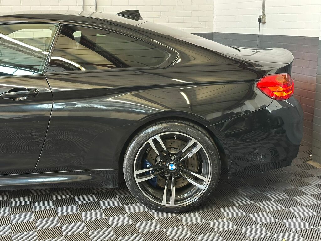 BMW M4 Blue #9