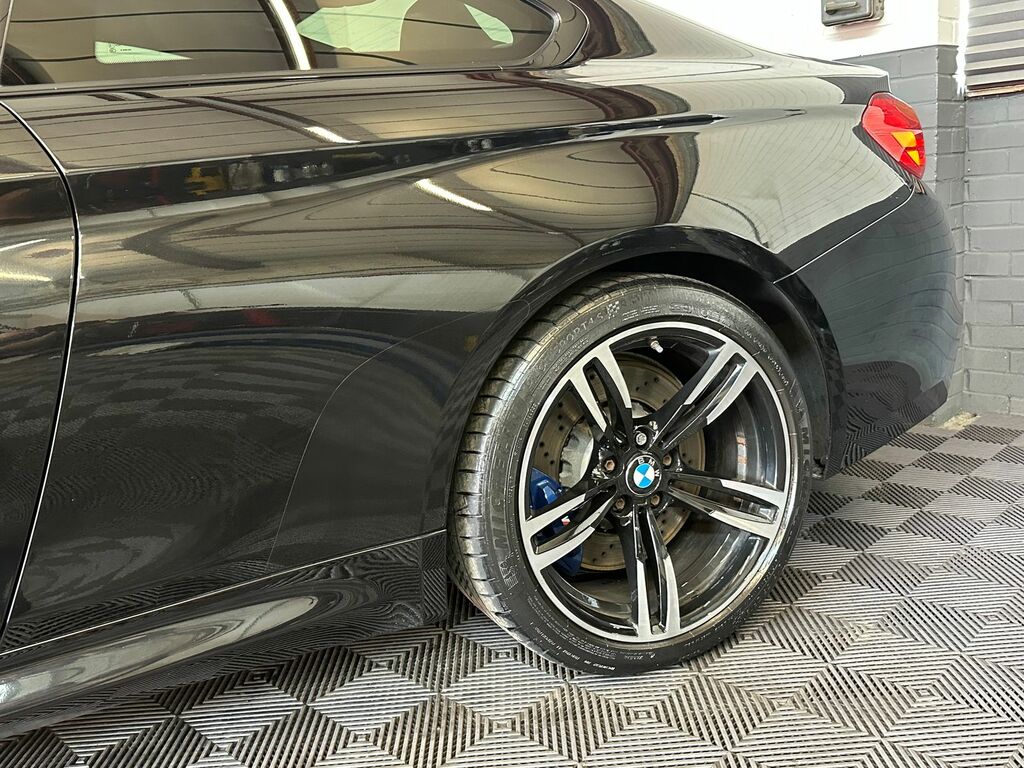 BMW M4 Blue #18