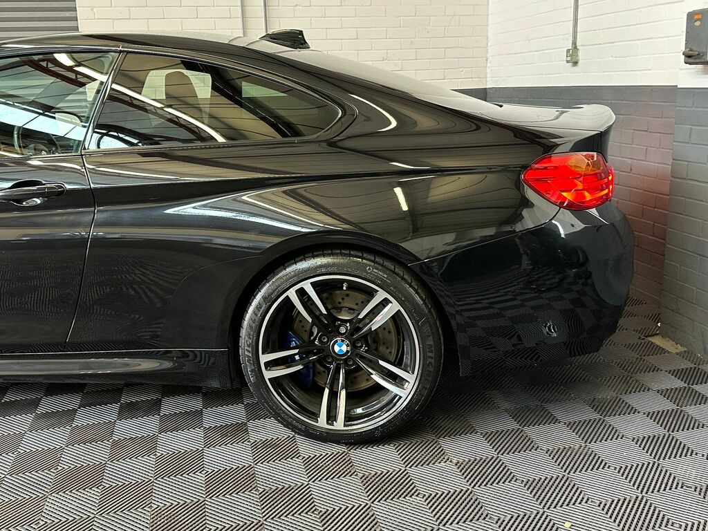BMW M4 Blue #11